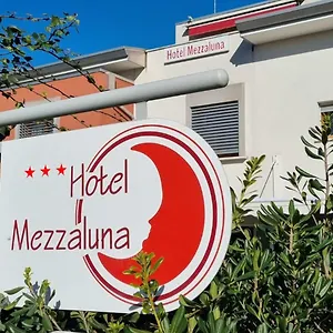 hotel-mezzaluna.hotelinveneto.com/