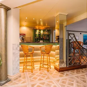 best-western-hotel-crystal.it-lombardy.com/