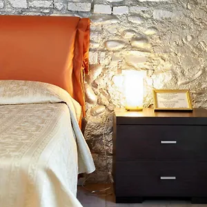 antico-borgo-bergamo.it-lombardy.com/