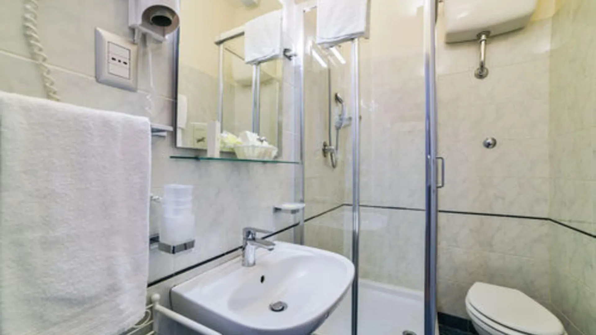 Hotel Bella Firenze 3*, Florence